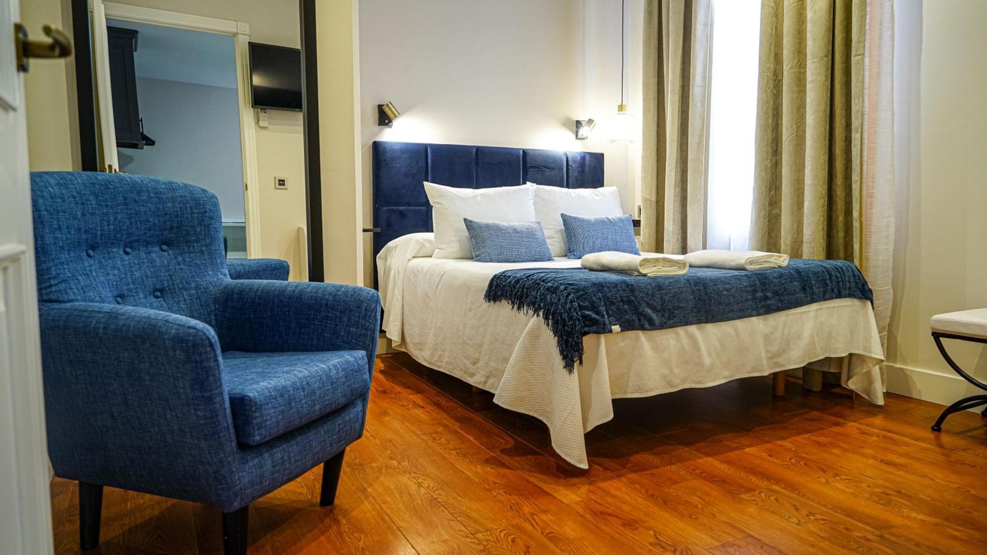 Apartamentos Puente Romano Suites Mérida Ngoại thất bức ảnh